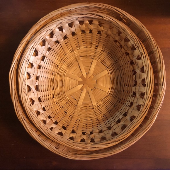 Two nesting baskets - Picture 2 of 9